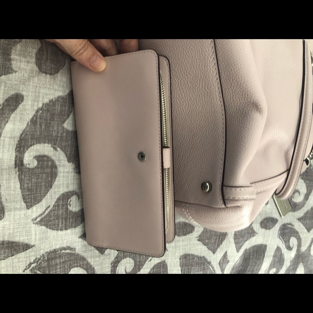Coach Ice Pink Wallet